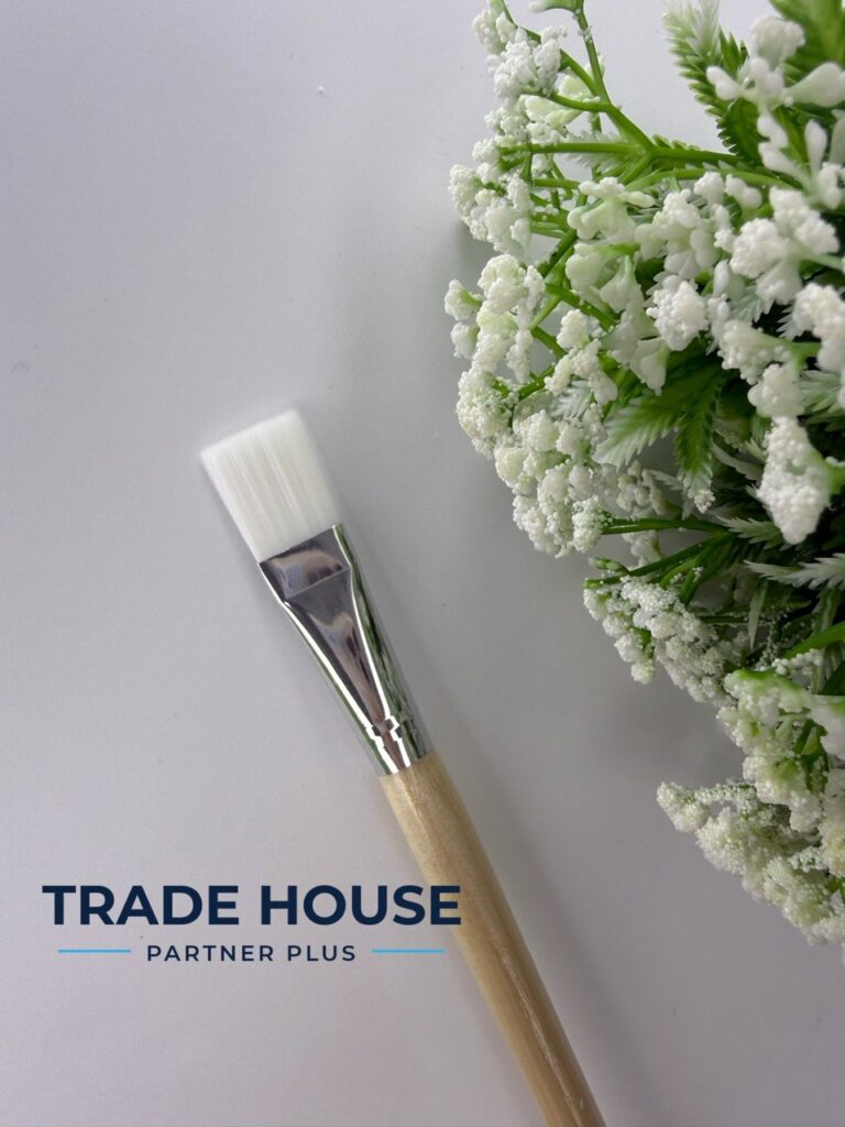 Пензлик плоский, дерев'яна ручка