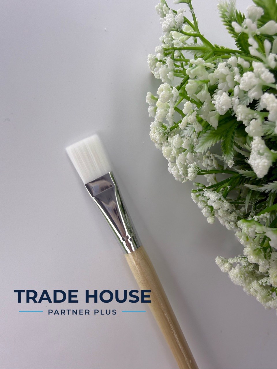 Пензлик плоский, дерев'яна ручка